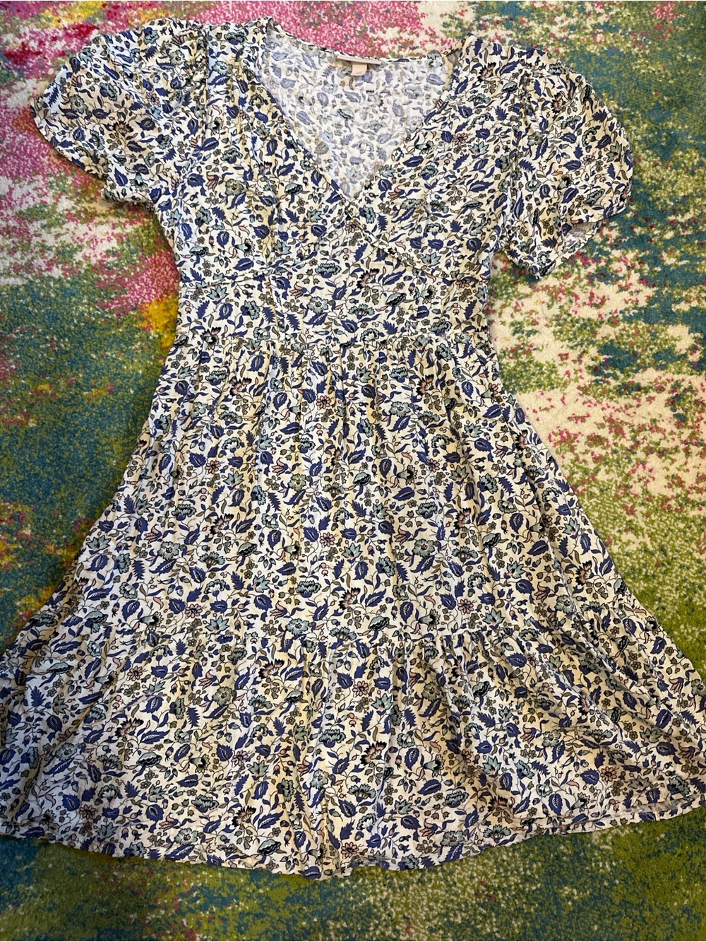 Knox Rose Blue and White Floral V-Neck Short Sleeve Dress